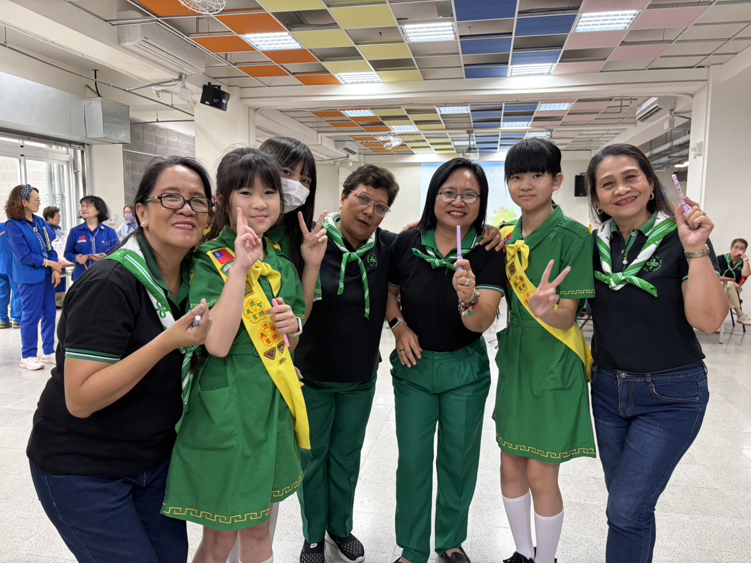 115.4.13與菲律賓女童軍黎剎區會國際交流.地點三重區修德國民小學